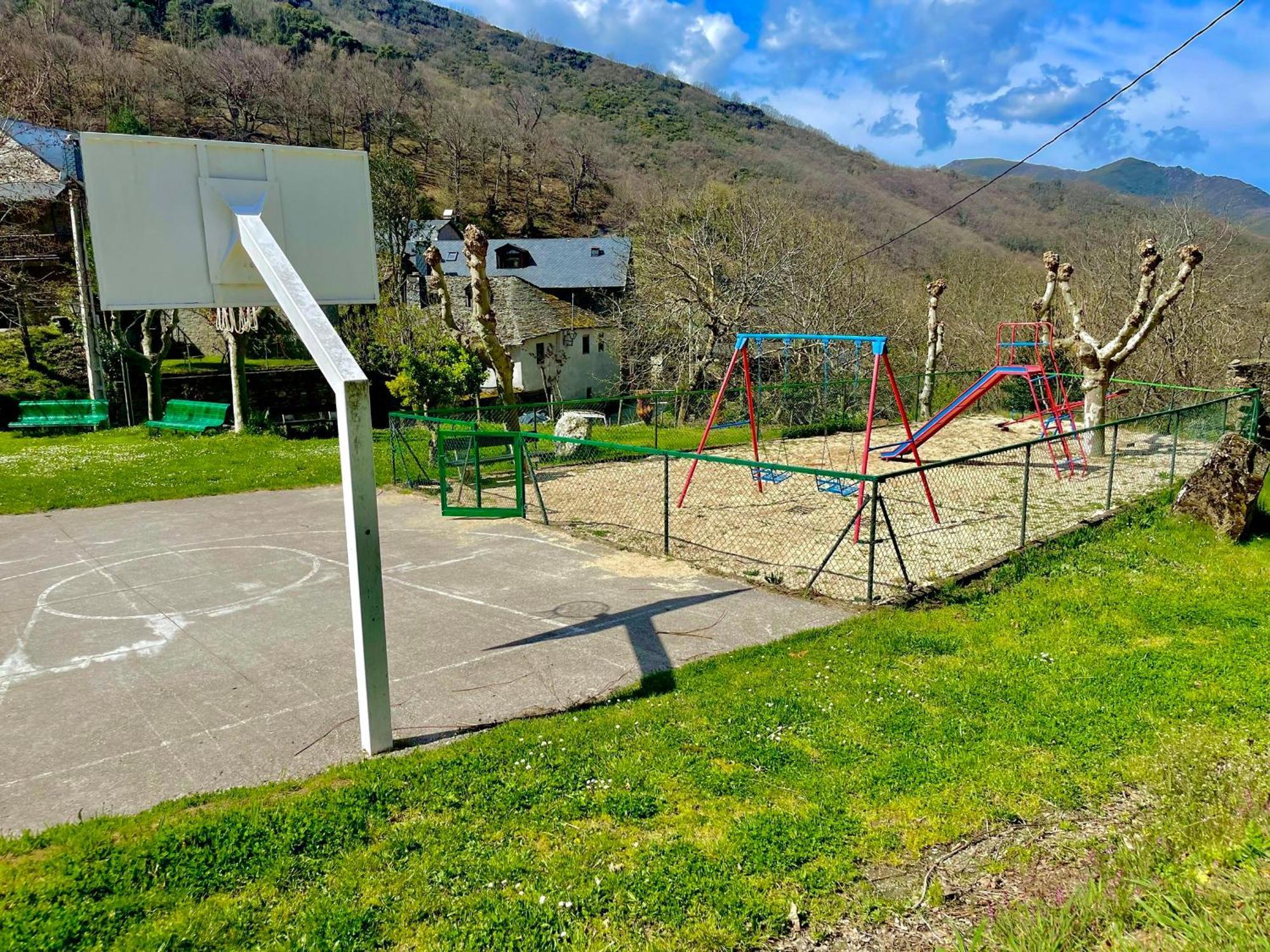 Casa Boral- Comfort Exclusivo En Plena Naturaleza - Valle Del Silencio Manzanedo de Valdueza Exteriör bild
